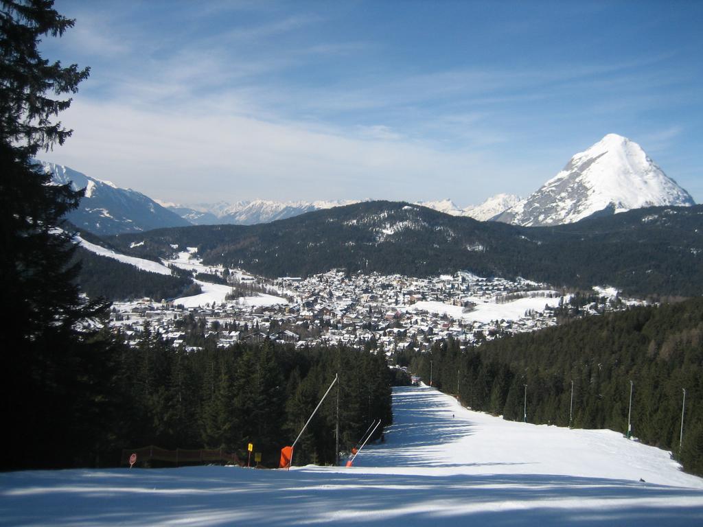 Landhaus Charlotte Am Geigenbuehel -Apartments Seefeld w Tirolu Zewnętrze zdjęcie