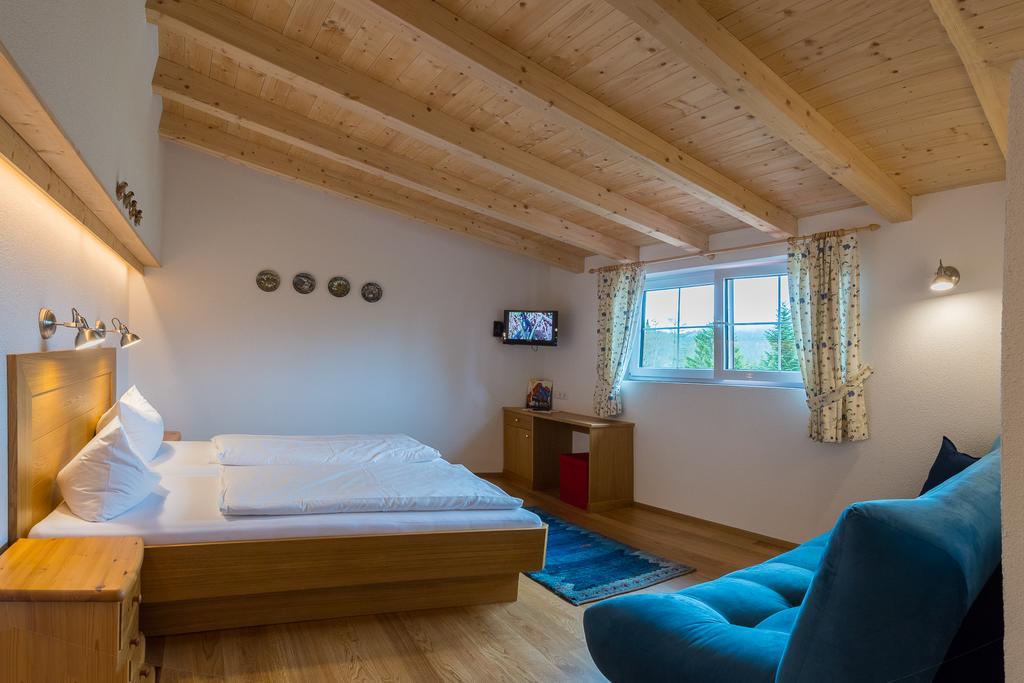 Landhaus Charlotte Am Geigenbuehel -Apartments Seefeld w Tirolu Zewnętrze zdjęcie