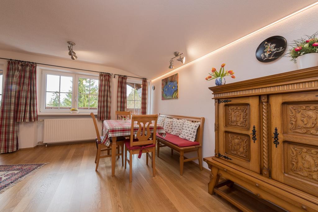 Landhaus Charlotte Am Geigenbuehel -Apartments Seefeld w Tirolu Zewnętrze zdjęcie