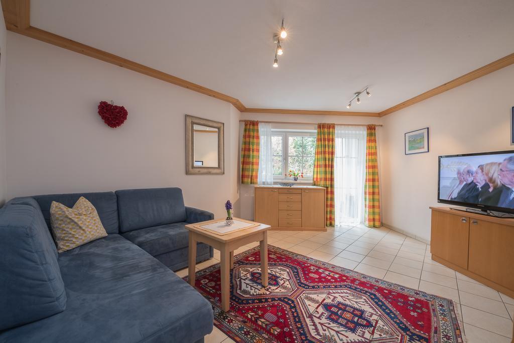 Landhaus Charlotte Am Geigenbuehel -Apartments Seefeld w Tirolu Zewnętrze zdjęcie