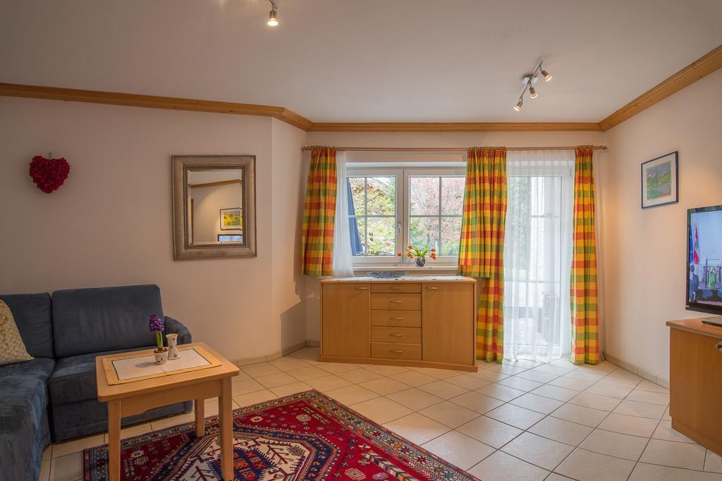 Landhaus Charlotte Am Geigenbuehel -Apartments Seefeld w Tirolu Zewnętrze zdjęcie