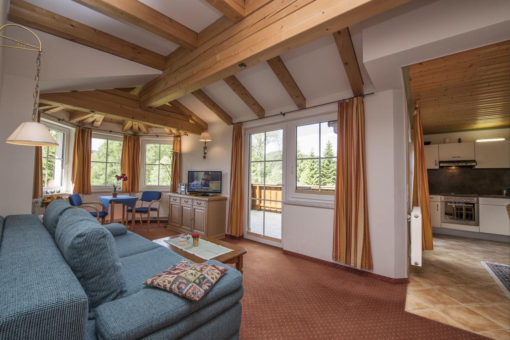 Landhaus Charlotte Am Geigenbuehel -Apartments Seefeld w Tirolu Zewnętrze zdjęcie