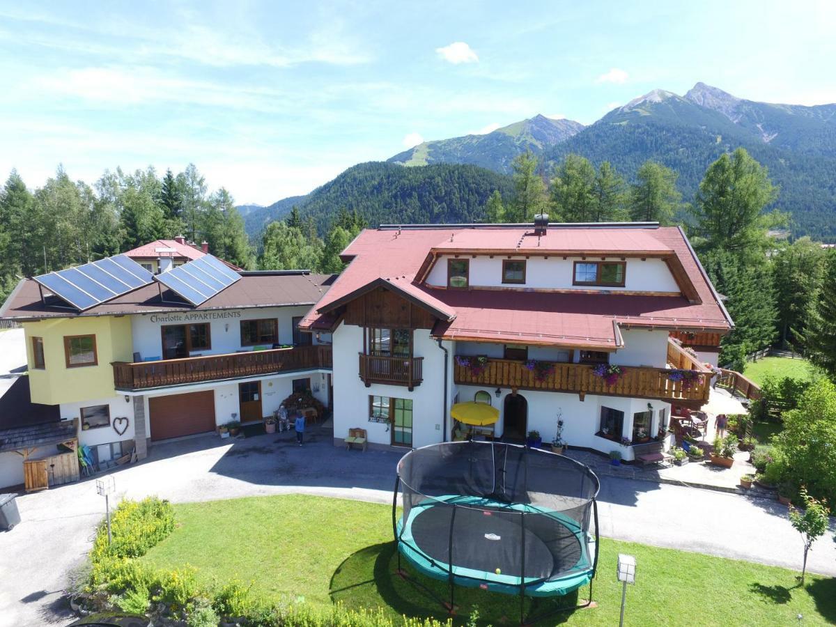Landhaus Charlotte Am Geigenbuehel -Apartments Seefeld w Tirolu Zewnętrze zdjęcie