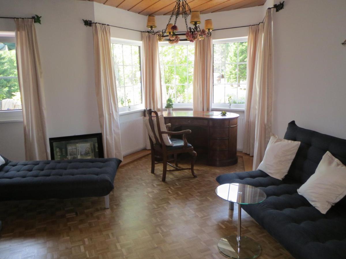 Landhaus Charlotte Am Geigenbuehel -Apartments Seefeld w Tirolu Zewnętrze zdjęcie